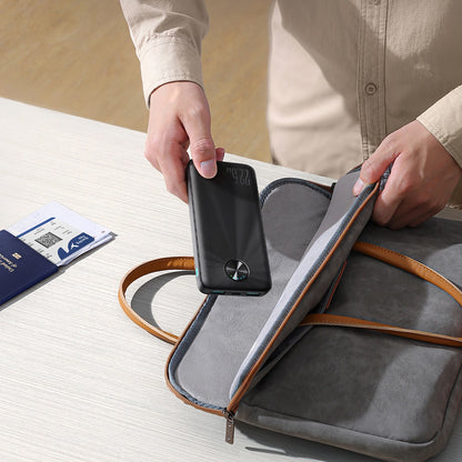 Joyroom JR-PBF15 zunanja baterija, 10000 mAh, 22,5 W, QC + PD, 1 x USB-C - 2 x USB-A, črna 